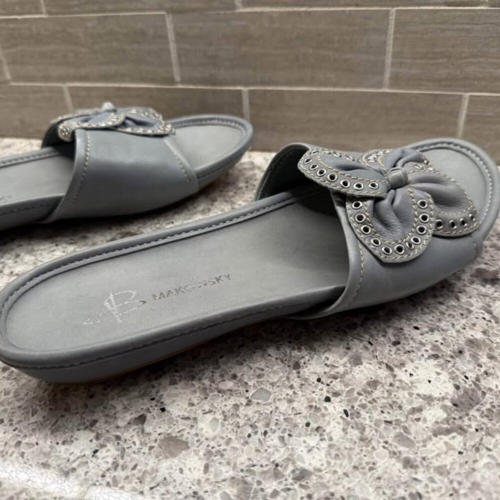 Women’s B. Makowsky Dusty Blue Soft Leather Slip On Shoes-Size 7.5M - Picture 9 of 9